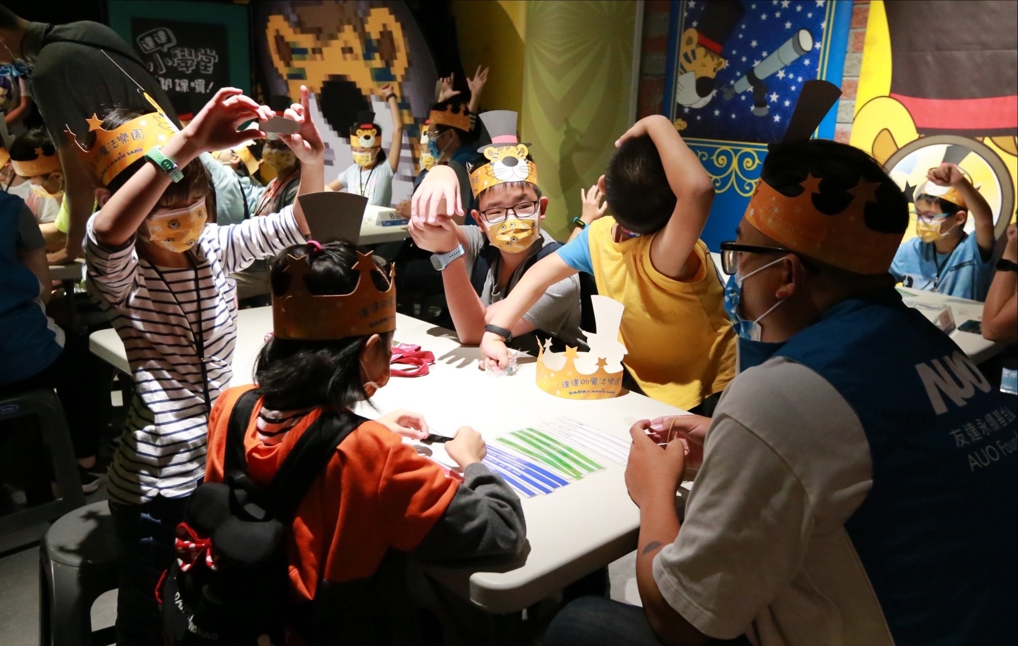 FUN88乐天以永续理念推动全人教育计划，内外结盟储备科普教育人才，荣获亚太永续行动奖社会共融面的金奖肯定