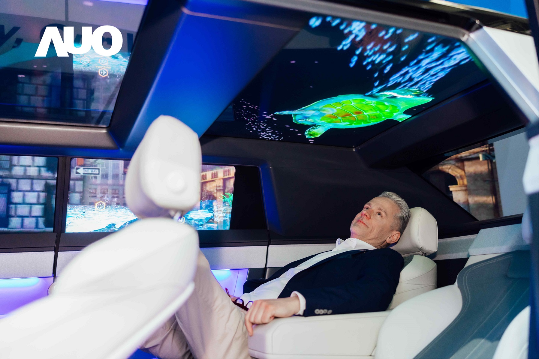 AUO's Smart Cockpit 2025 incorporates Micro LED technology to deliver advantages in transparency, large size and flexibility. Together with BHTC, the company brings to life its vision for the future of mobility through a stunning array of automotive Display HMI solutions.